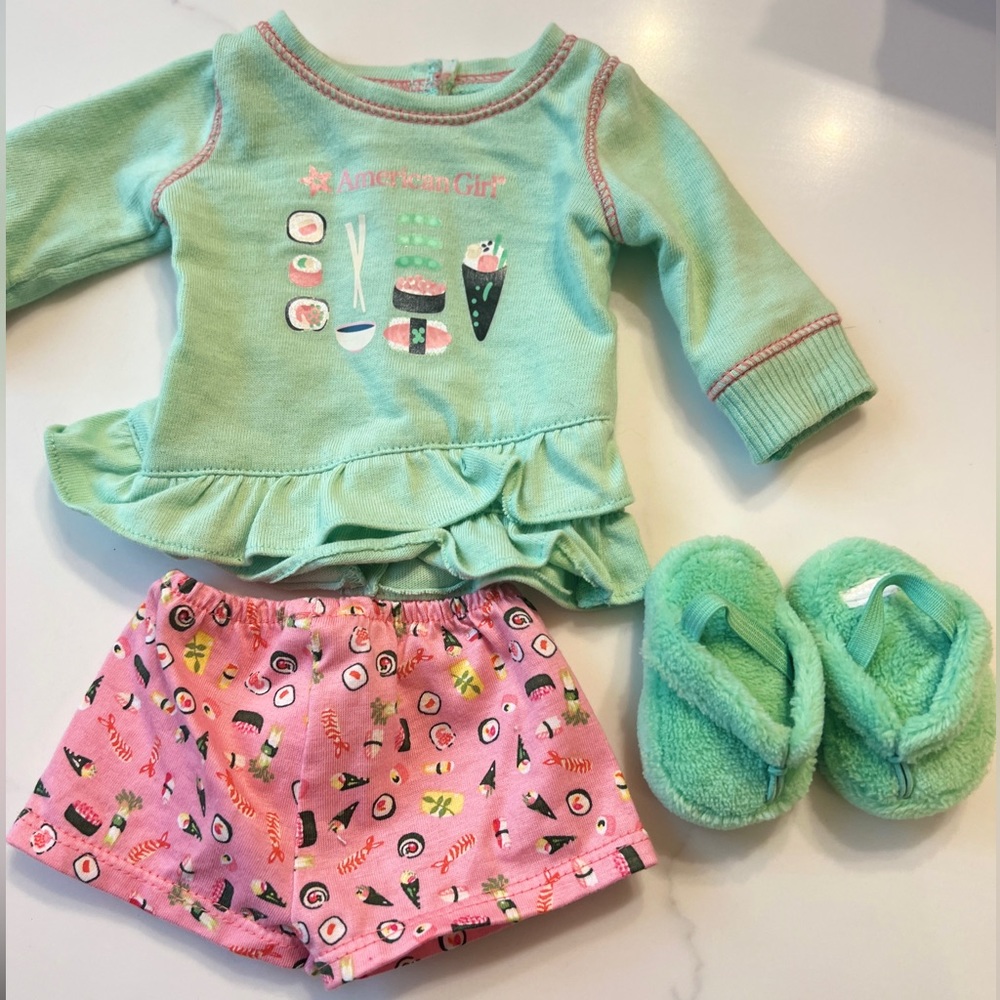 American Girl Truly Me “That’s How We Roll” PJ’s, RETIRED 2020.